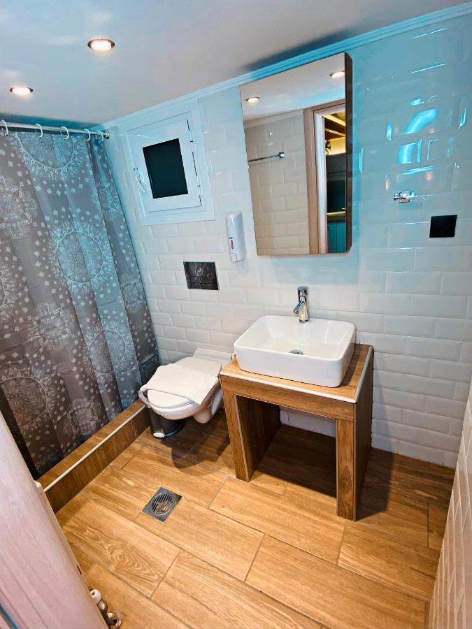Panos Signature Loft Néa Péramos Eksteriør billede